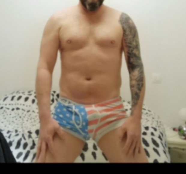 Profil de Ridha, 54 ans, Escort gay à Giumaglio