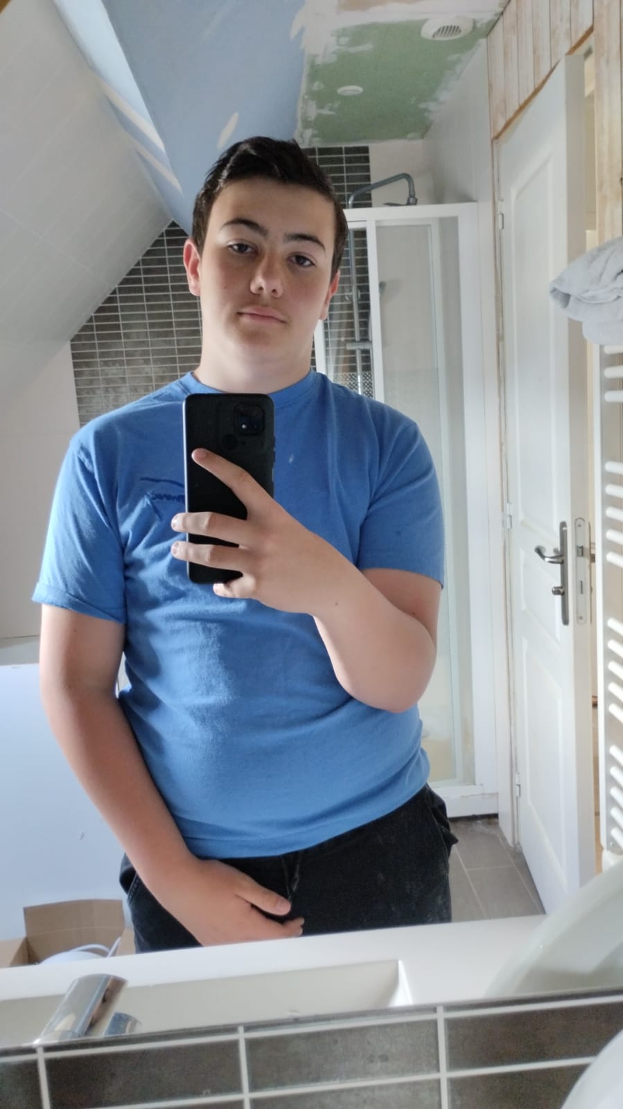 Profil de Pol, 22 ans, Escort gay à Sumvitg