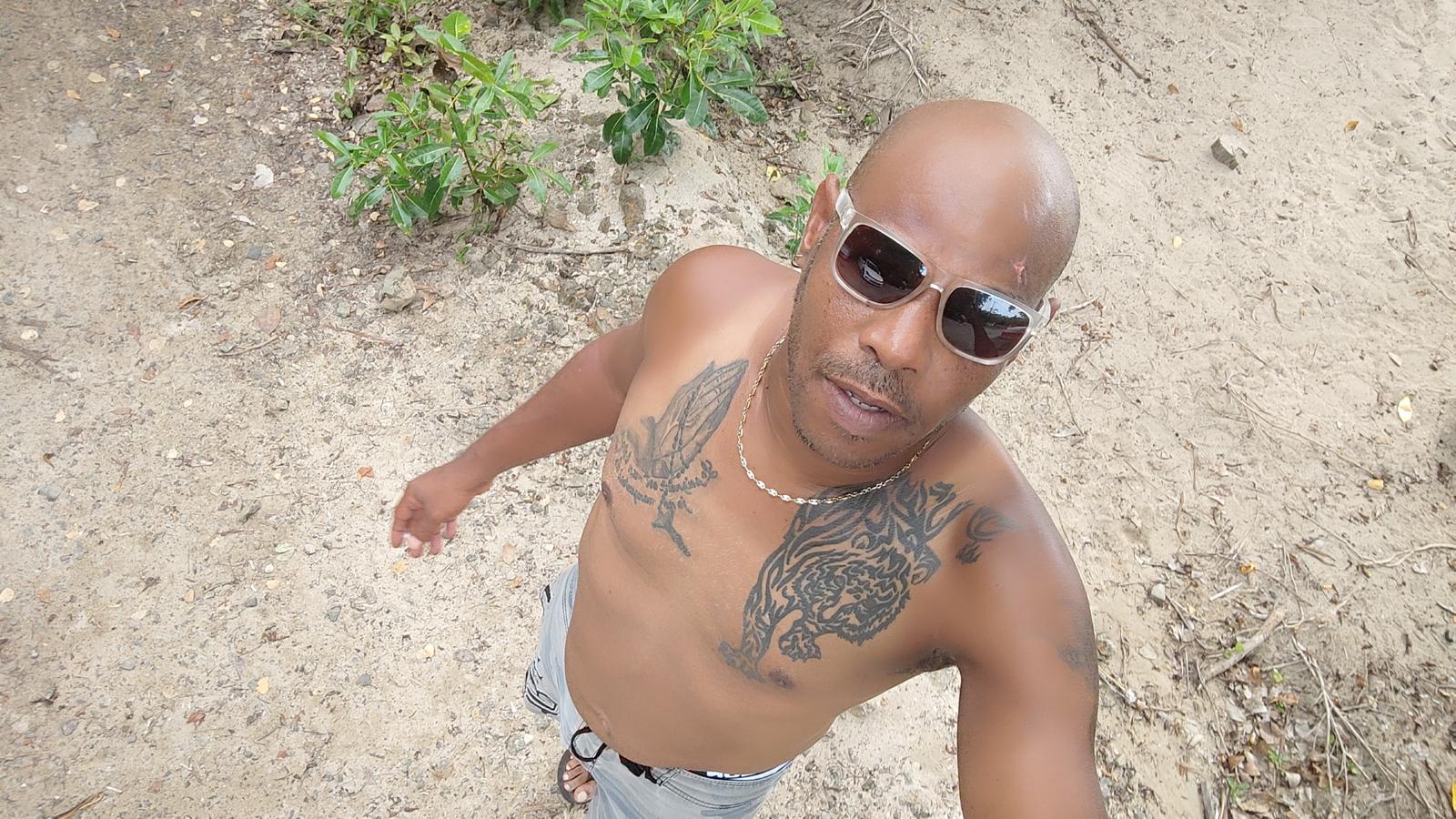 Profil de Yony, 52 ans, Escort gay à Romanens
