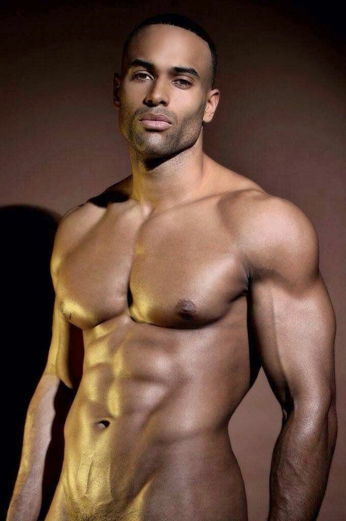 Profil de Hichame, 38 ans, Escort gay à Les Rasses