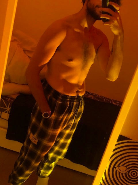 Profil de Abderahmen, 22 ans, Escort gay à Laupen BE