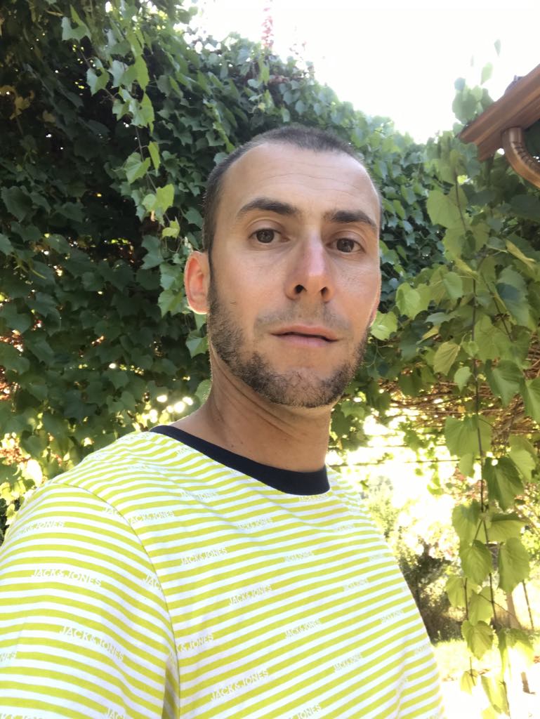 Profil de Exauce, 36 ans, Escort gay à Lieffrens
