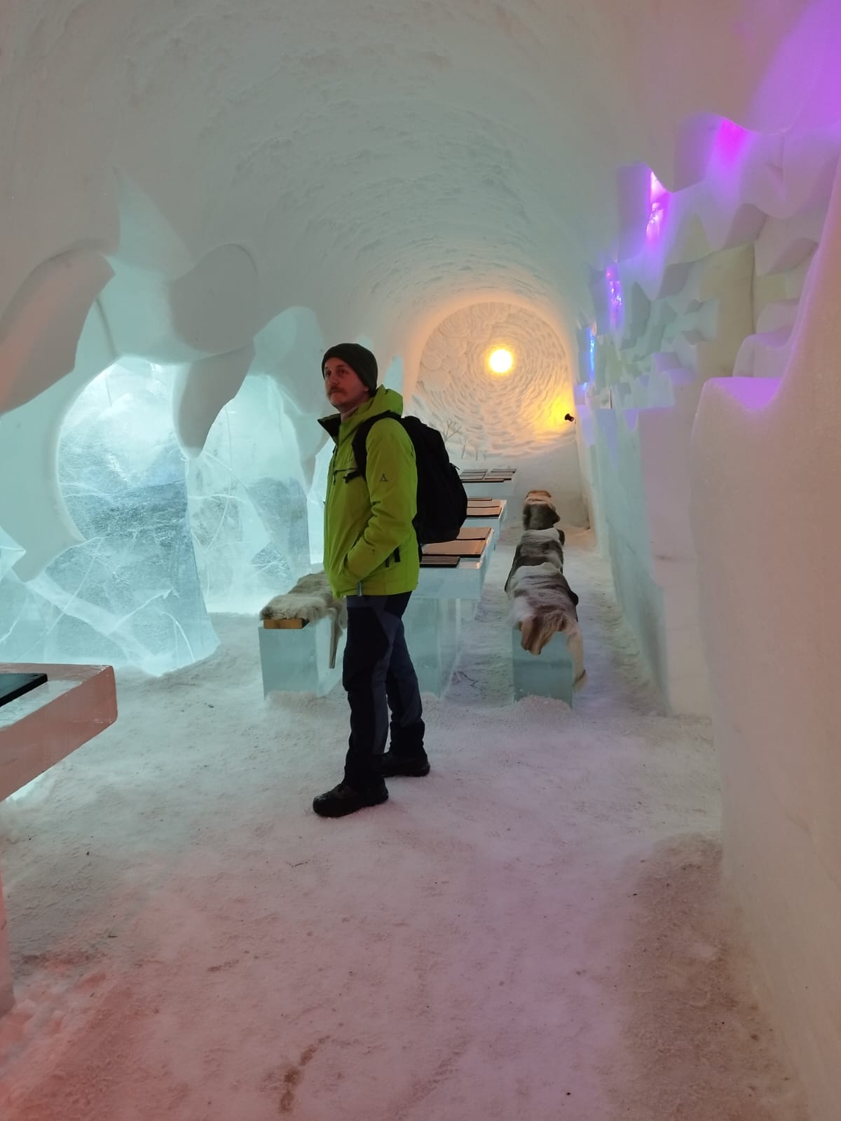 Profil de Jorge-manuel, 29 ans, Escort gay à Mur (Vully) FR