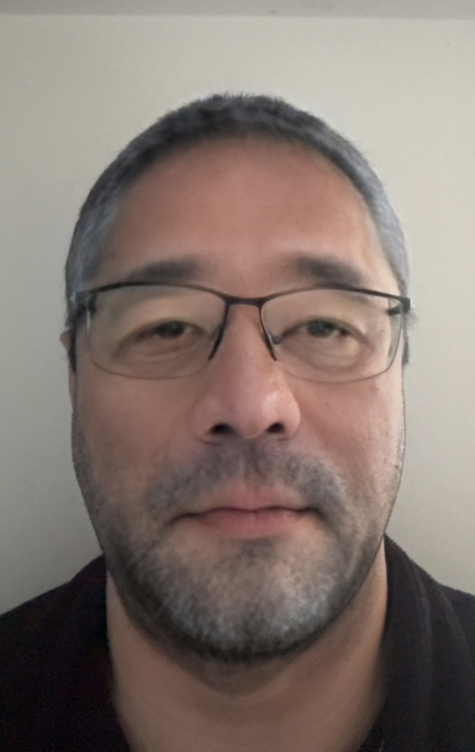 Profil de Paul-mickael, 40 ans, Escort gay à Gampelen
