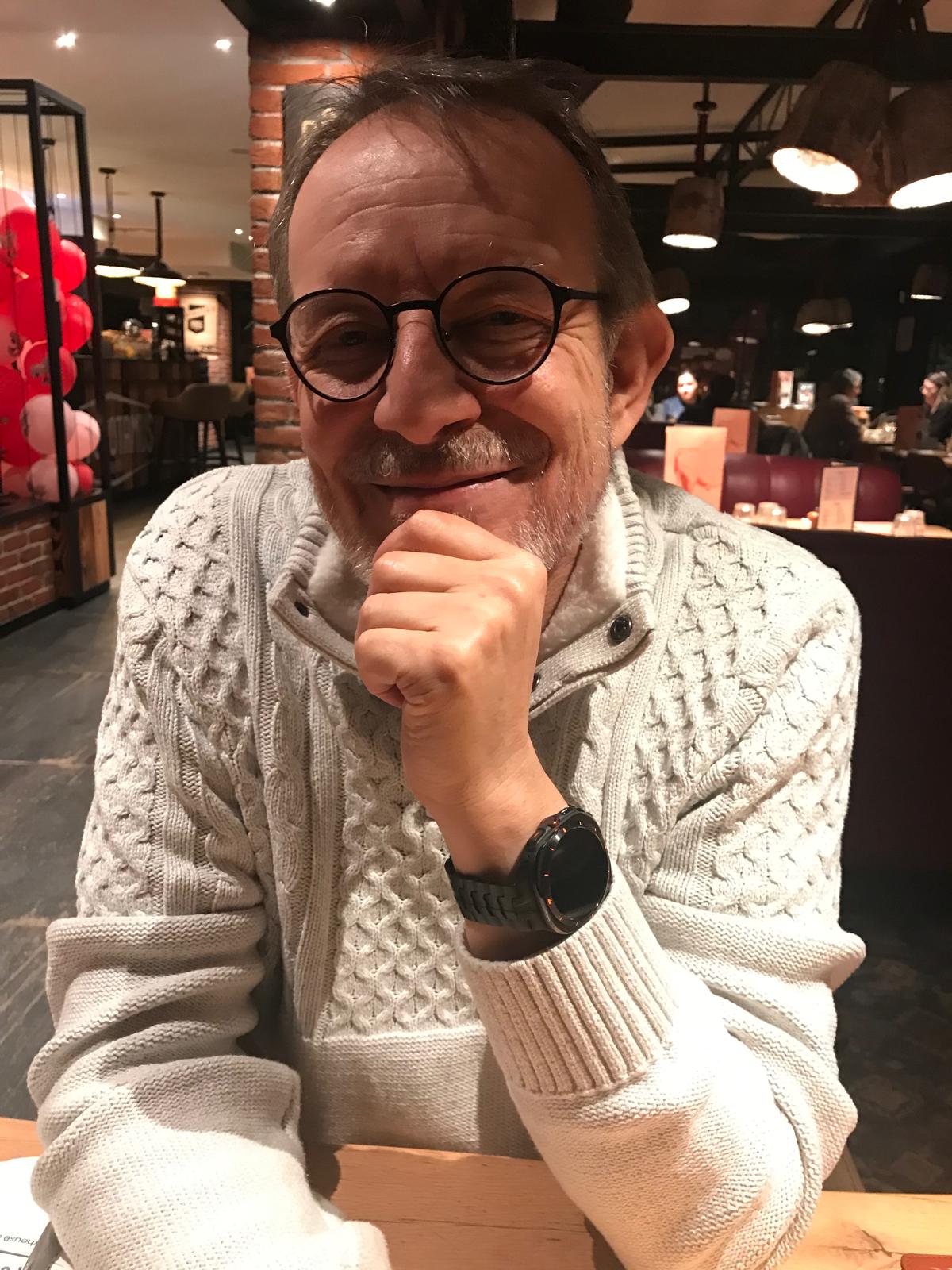 Profil de Mouhsine, 55 ans, Escort gay à Mollens VD