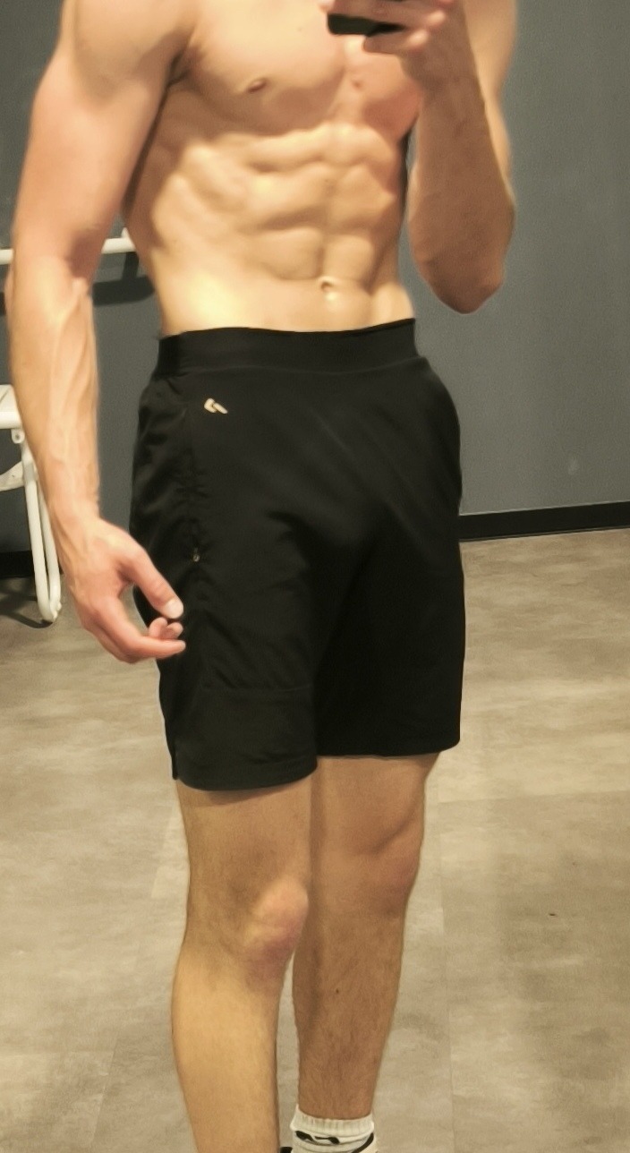 Profil de Souliman, 19 ans, Escort gay à Loveresse