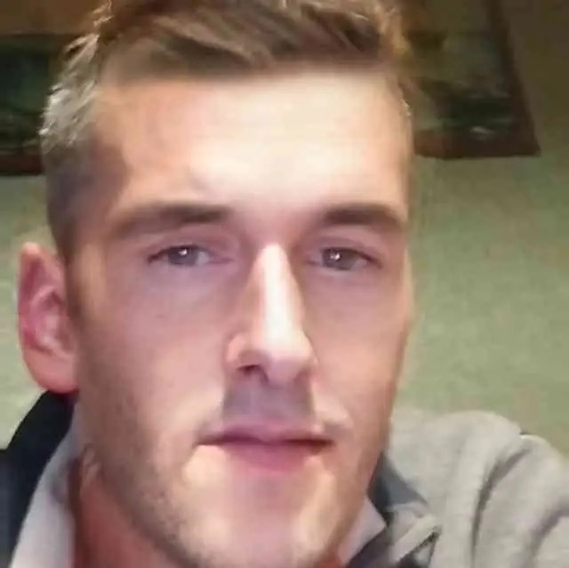 Profil de Natale, 35 ans, Escort gay à Grens