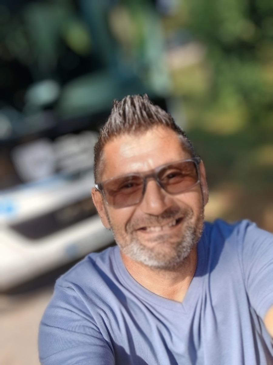 Profil de Seyni, 51 ans, Escort gay à Speicher