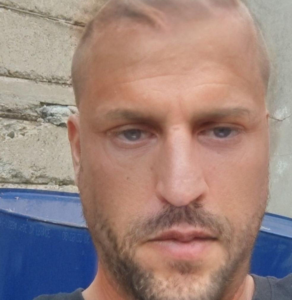 Profil de Andrej, 50 ans, Escort gay à Sternenberg