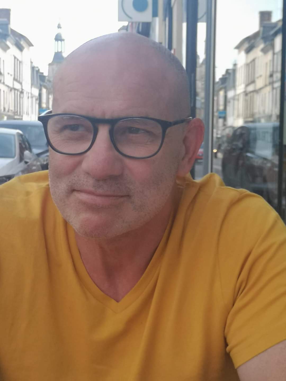 Profil de Sorin, 55 ans, Escort gay à Lü