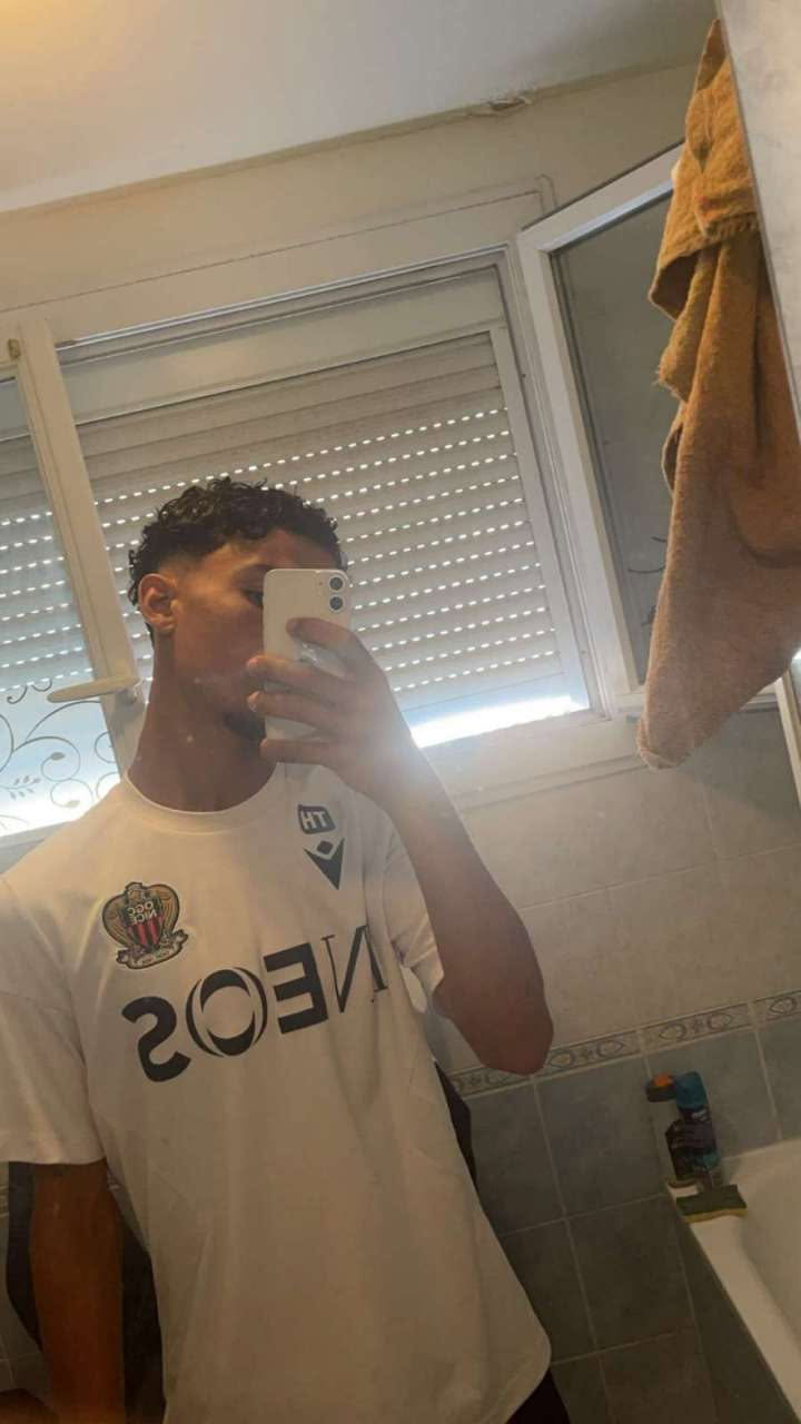 Profil de Serdar, 19 ans, Escort gay à Belfaux