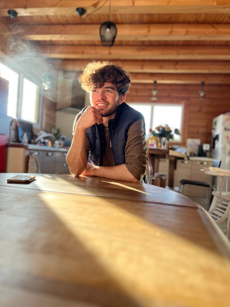 Profil de Forrest, 29 ans, Escort gay à Boppelsen