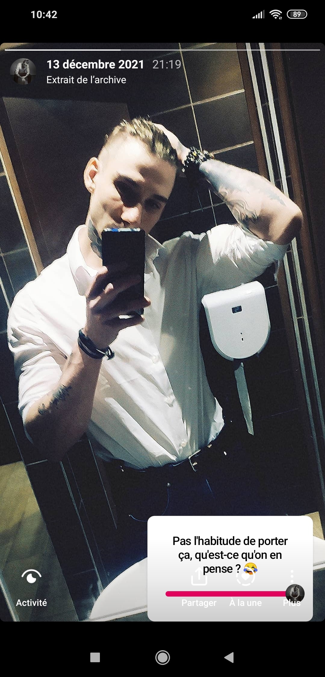 Profil de Radja, 31 ans, Escort gay à Gampelen