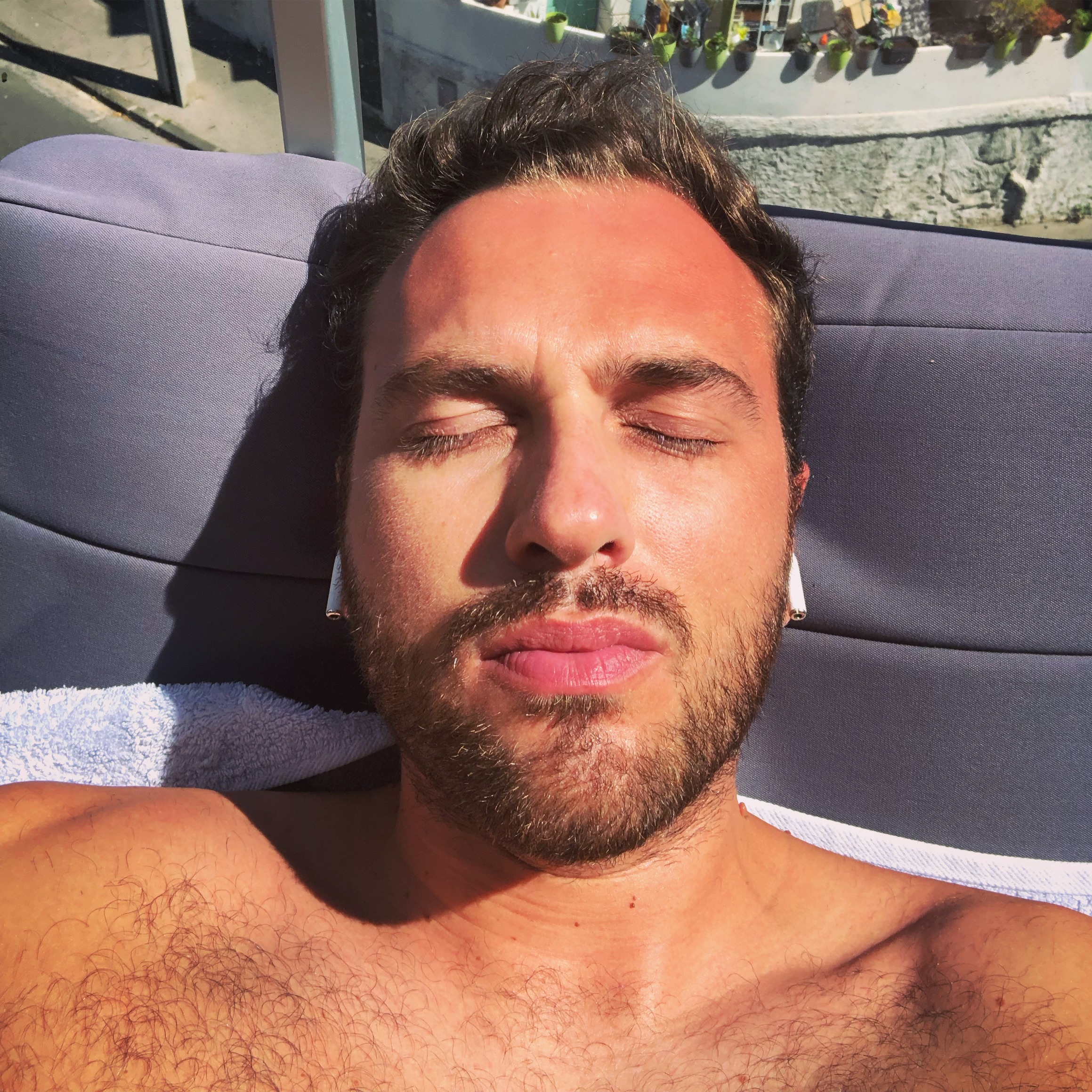 Profil de Enor, 34 ans, Escort gay à Valchava