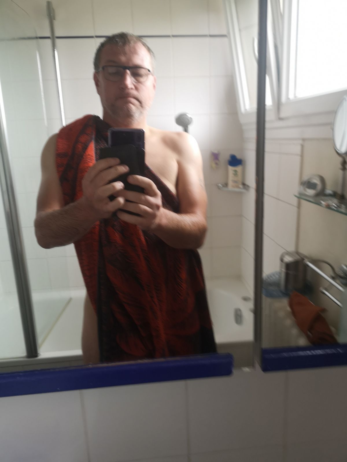 Profil de Loqman, 52 ans, Escort gay à Gersau