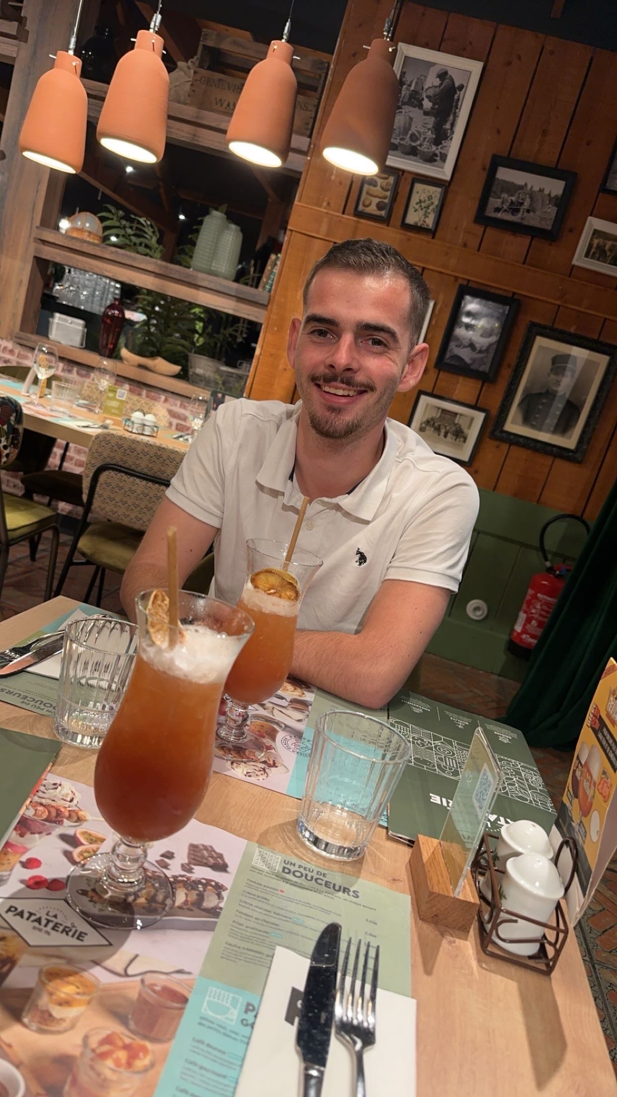 Profil de Seliman, 23 ans, Escort gay à Grüningen