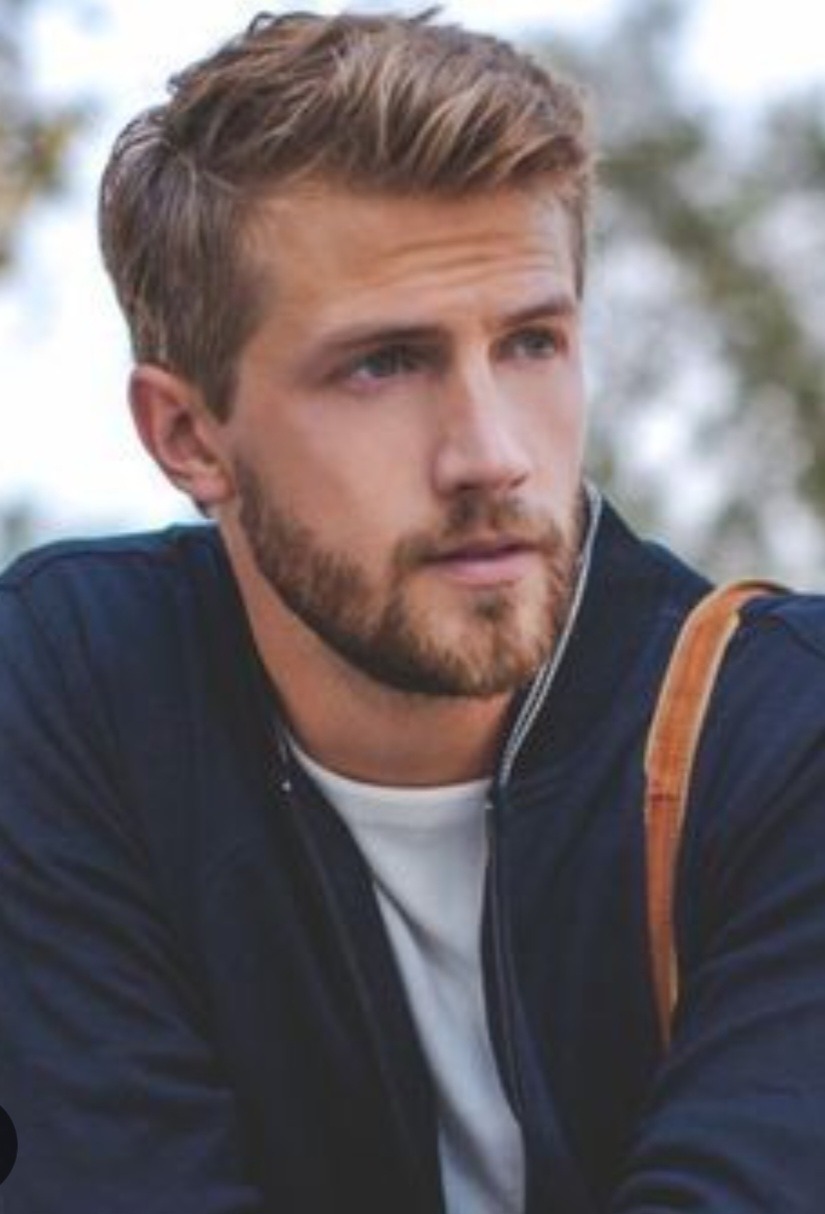 Profil de Lior, 31 ans, Escort gay à Lommiswil