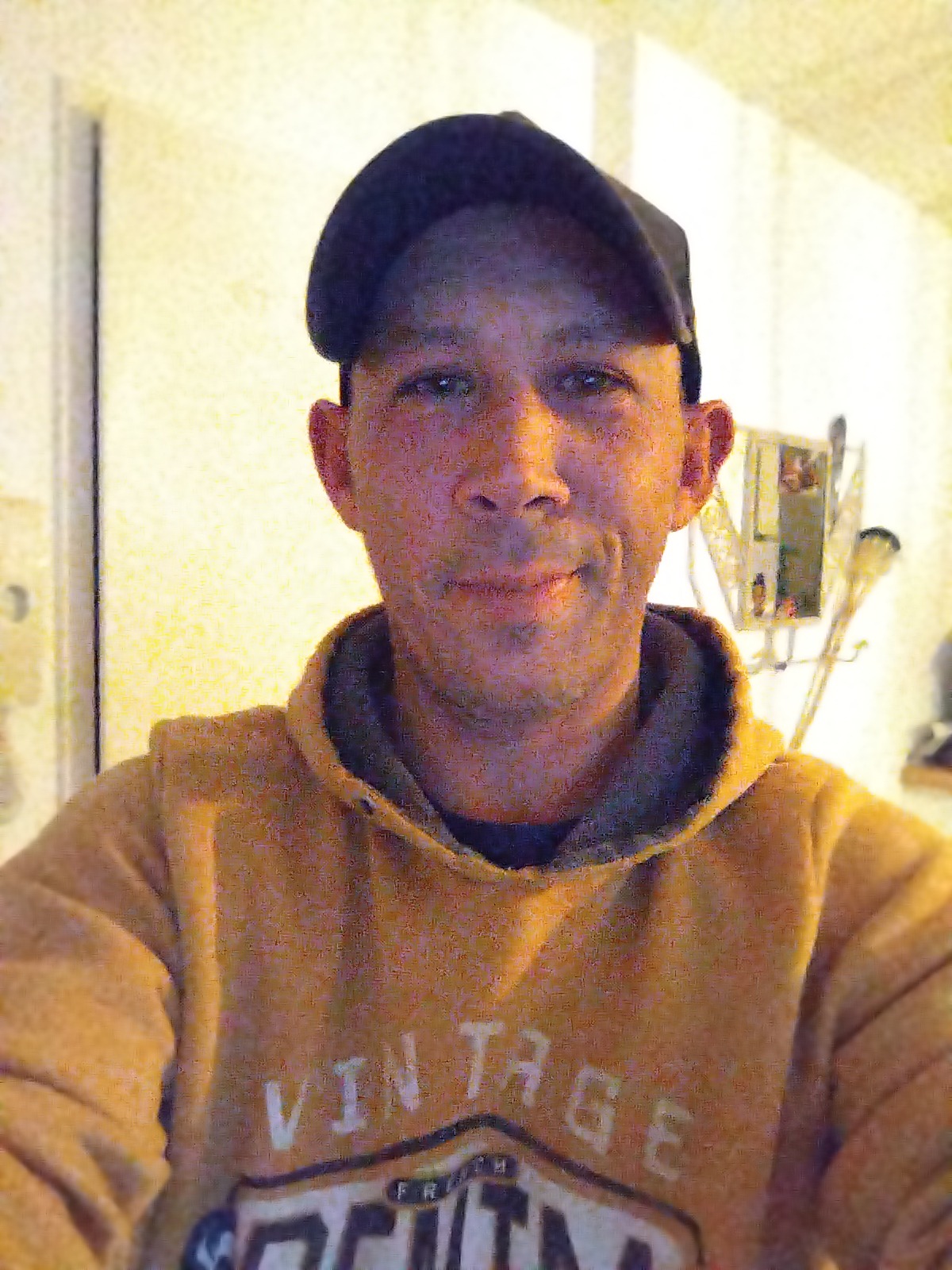 Profil de Gauvin, 41 ans, Escort gay à Sassel