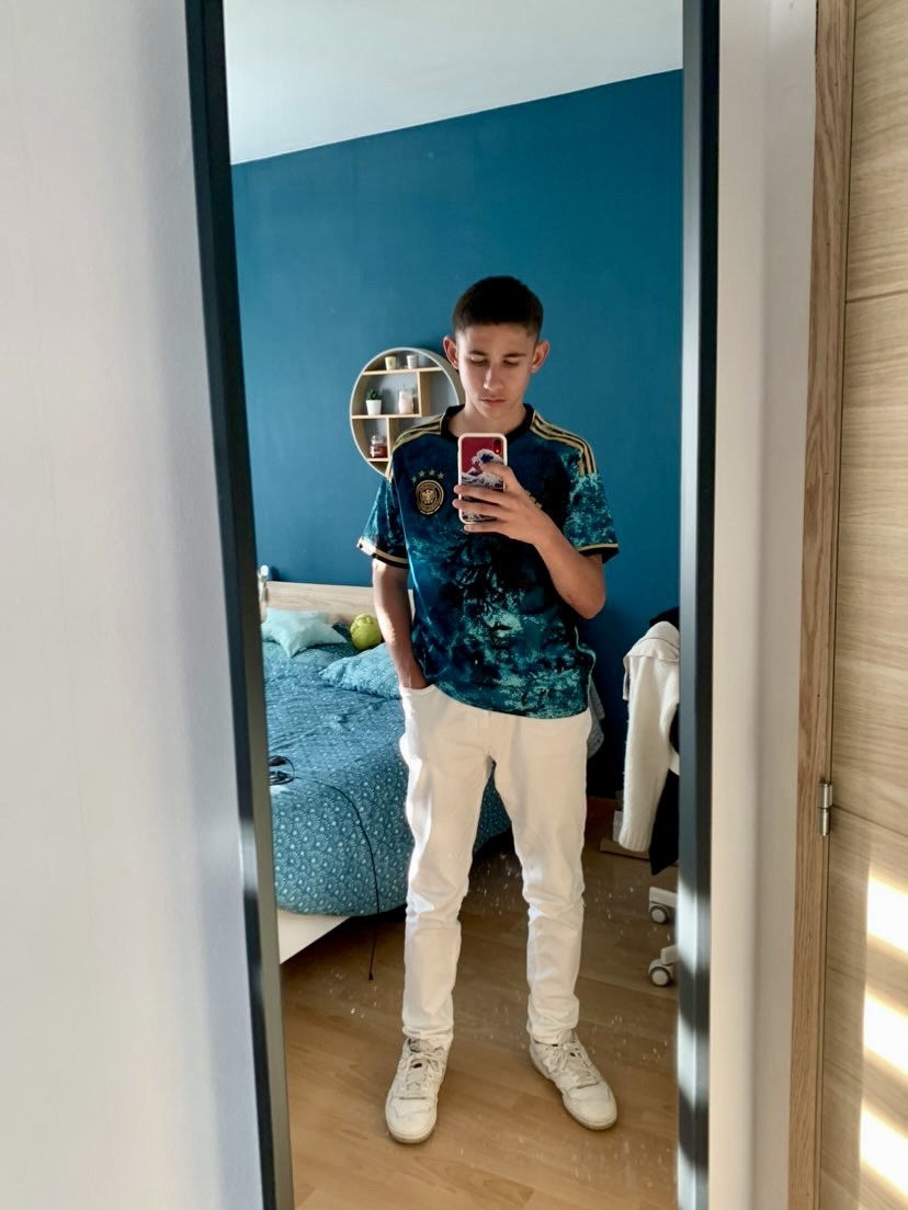 Profil de Juan-pablo, 20 ans, Escort gay à Wald ZH