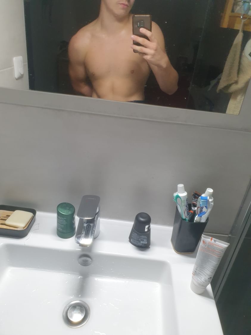 Profil de Ghassan, 19 ans, Escort gay à Peseux