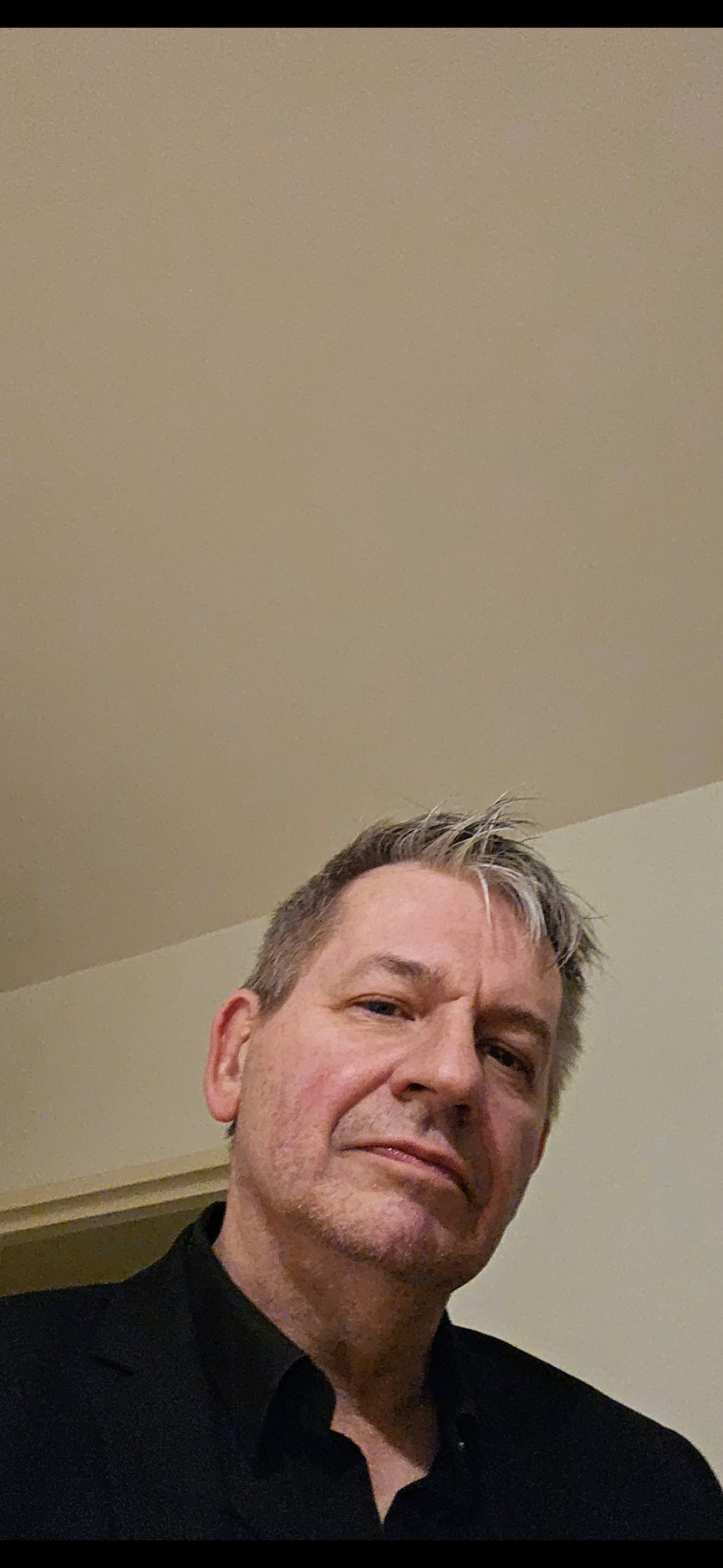 Profil de Uriel, 55 ans, Escort gay à Kaltacker