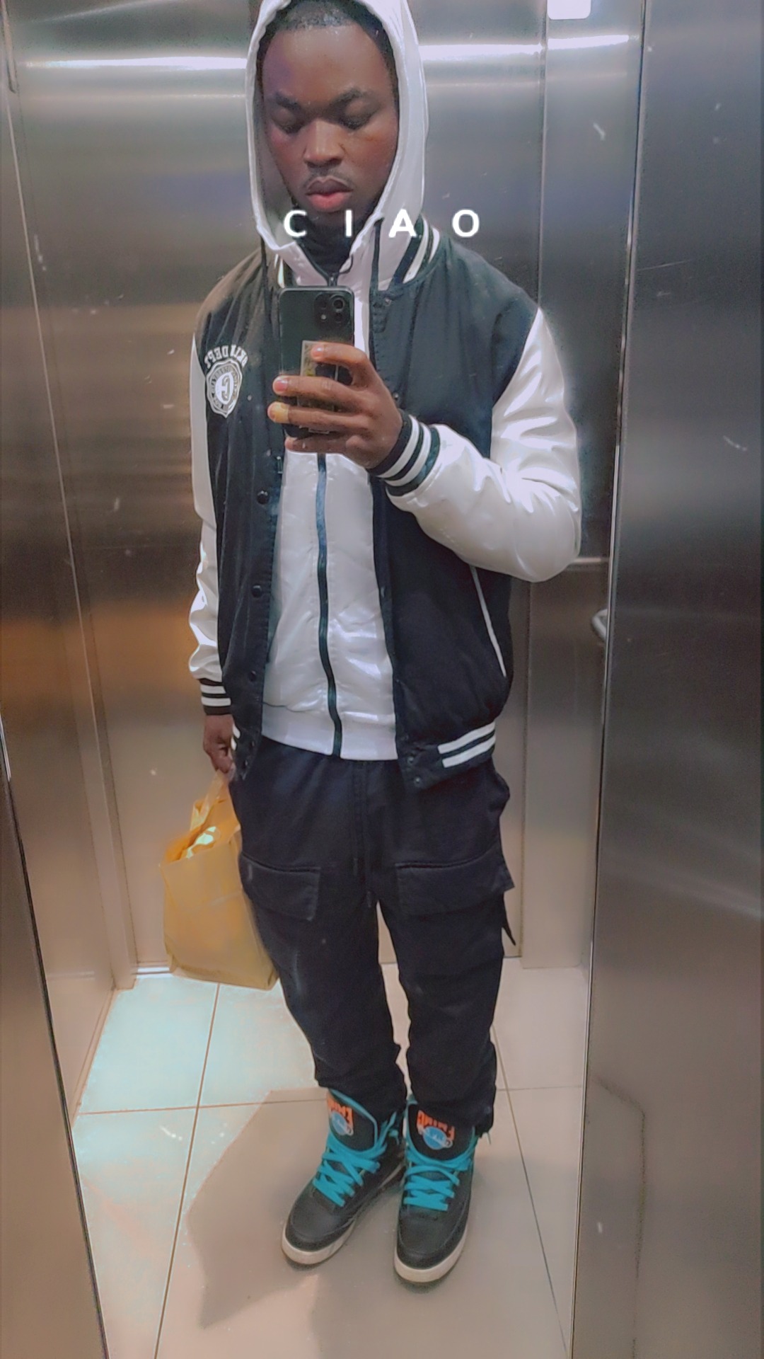 Profil de Alvine, 22 ans, Escort gay à Unterschächen