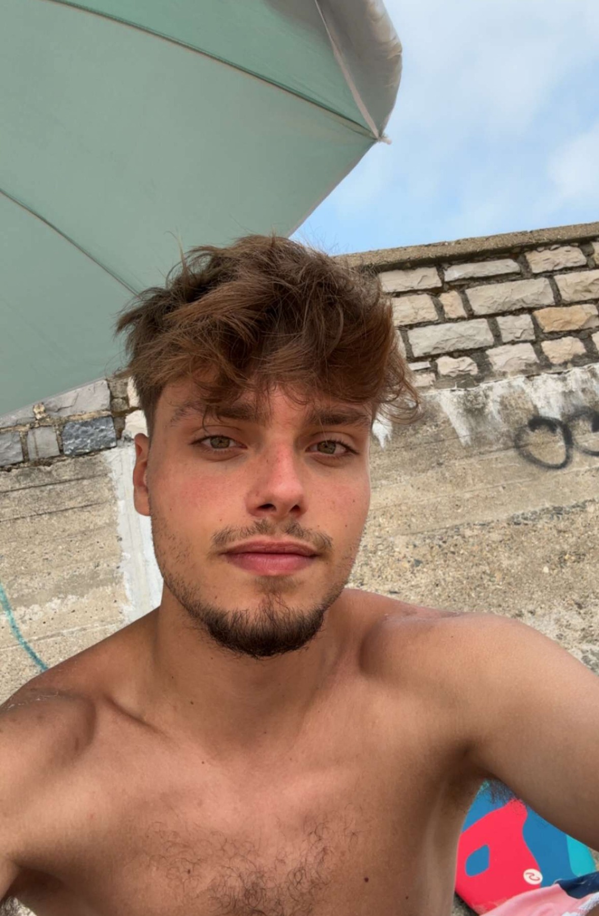 Profil de Ayame, 20 ans, Escort gay à Hütten