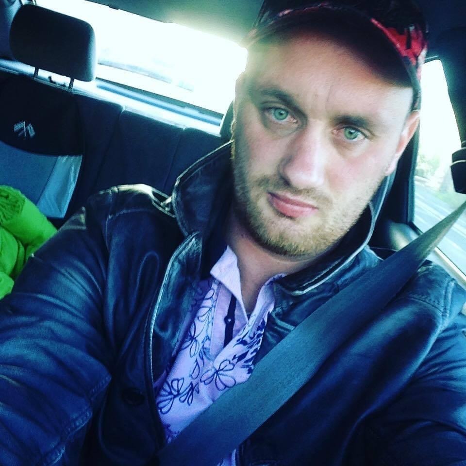 Profil de Mahdy, 40 ans, Escort gay à Zignau