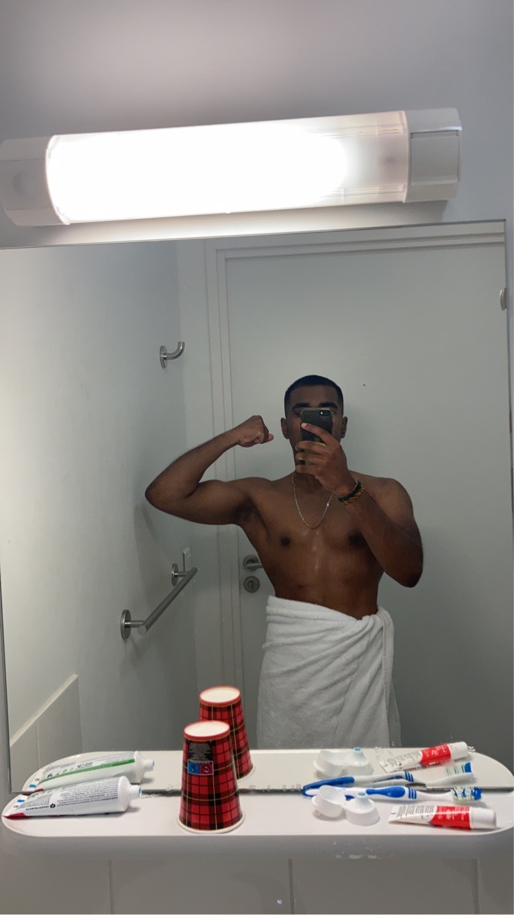 Profil de Fetah, 28 ans, Escort gay à Constantine