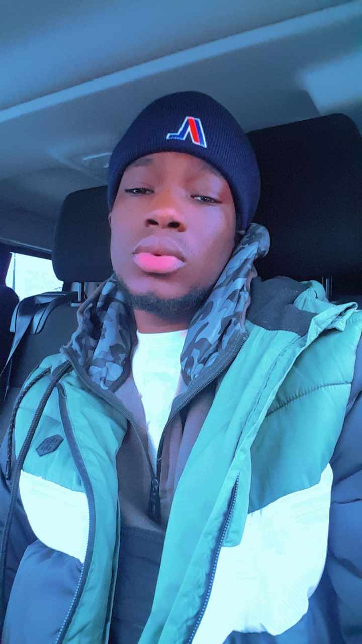 Profil de Eloim, 25 ans, Escort gay à Murg