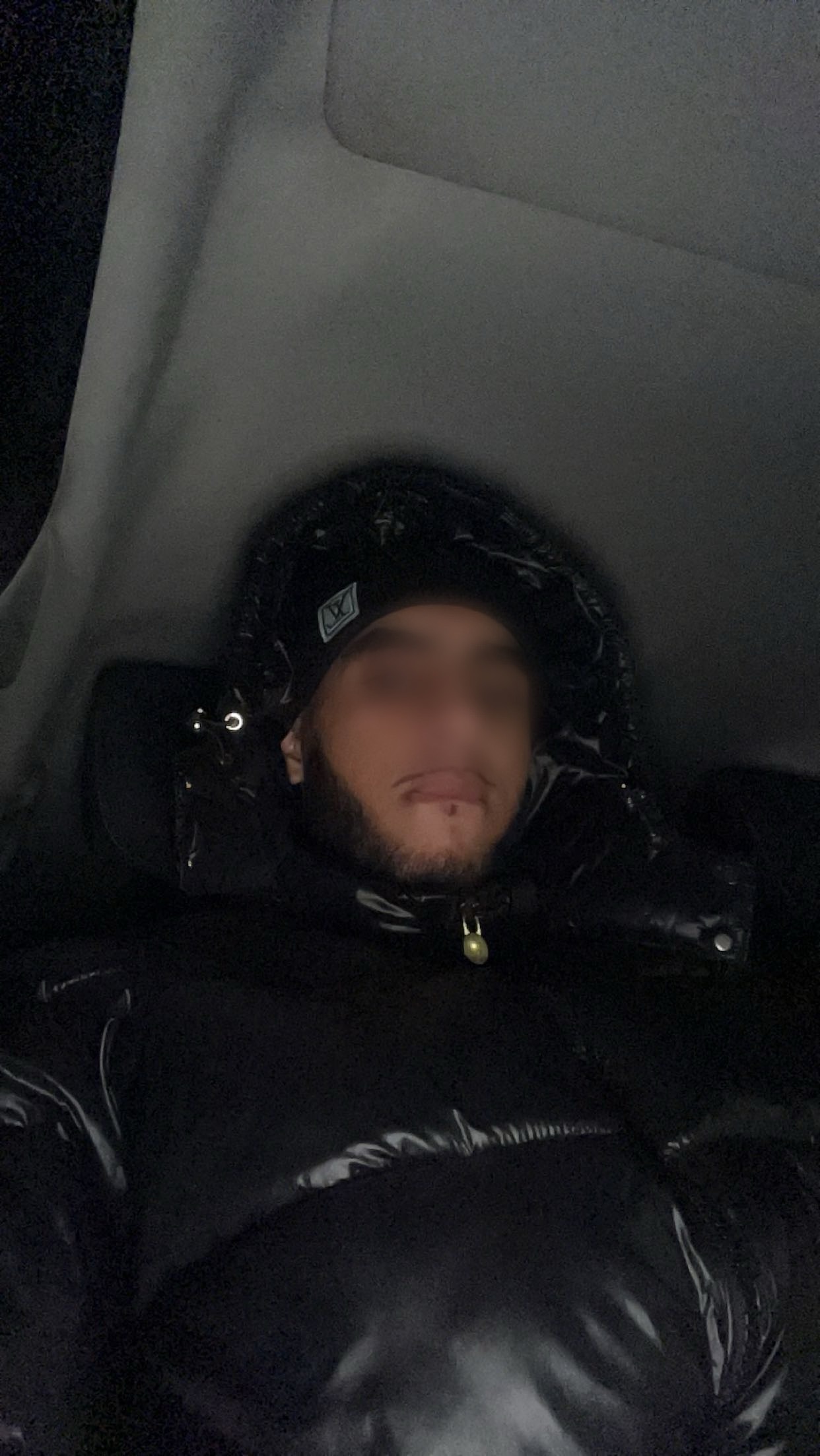 Profil de Nissim, 19 ans, Escort gay à Dongio