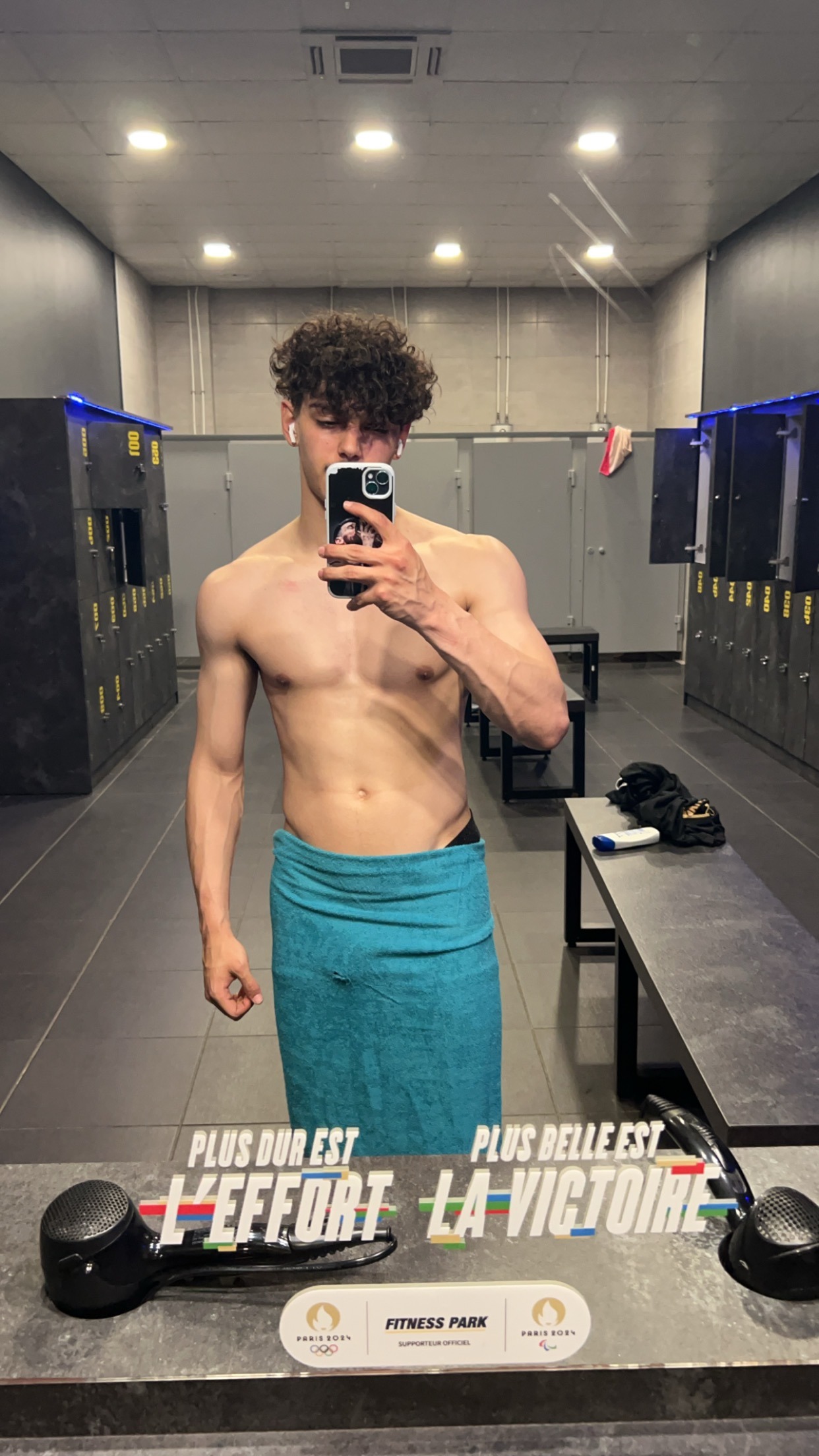 Profil de Flory, 22 ans, Escort gay à Wald ZH