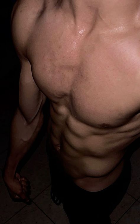 Profil de Idryss, 24 ans, Escort gay à Mühlethurnen