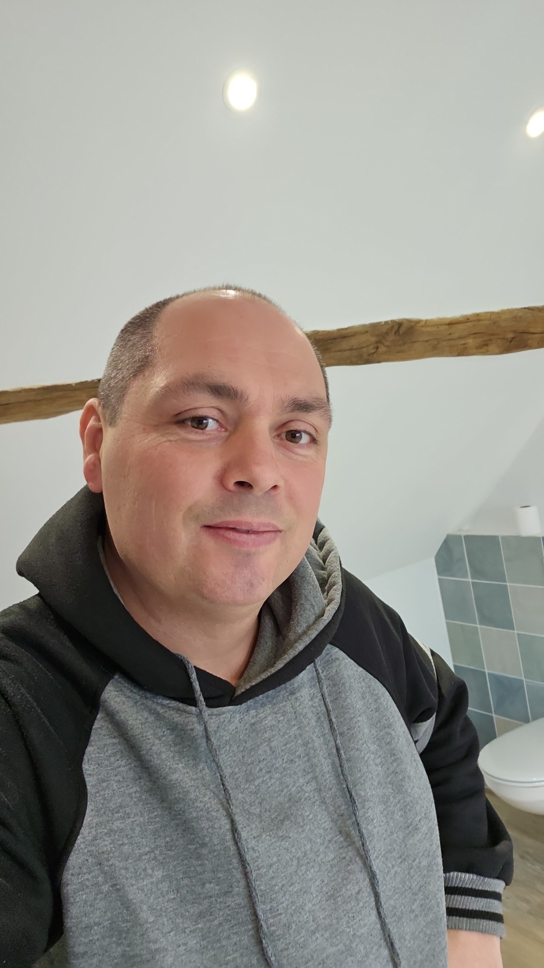 Profil de Thoma, 46 ans, Escort gay à Habkern