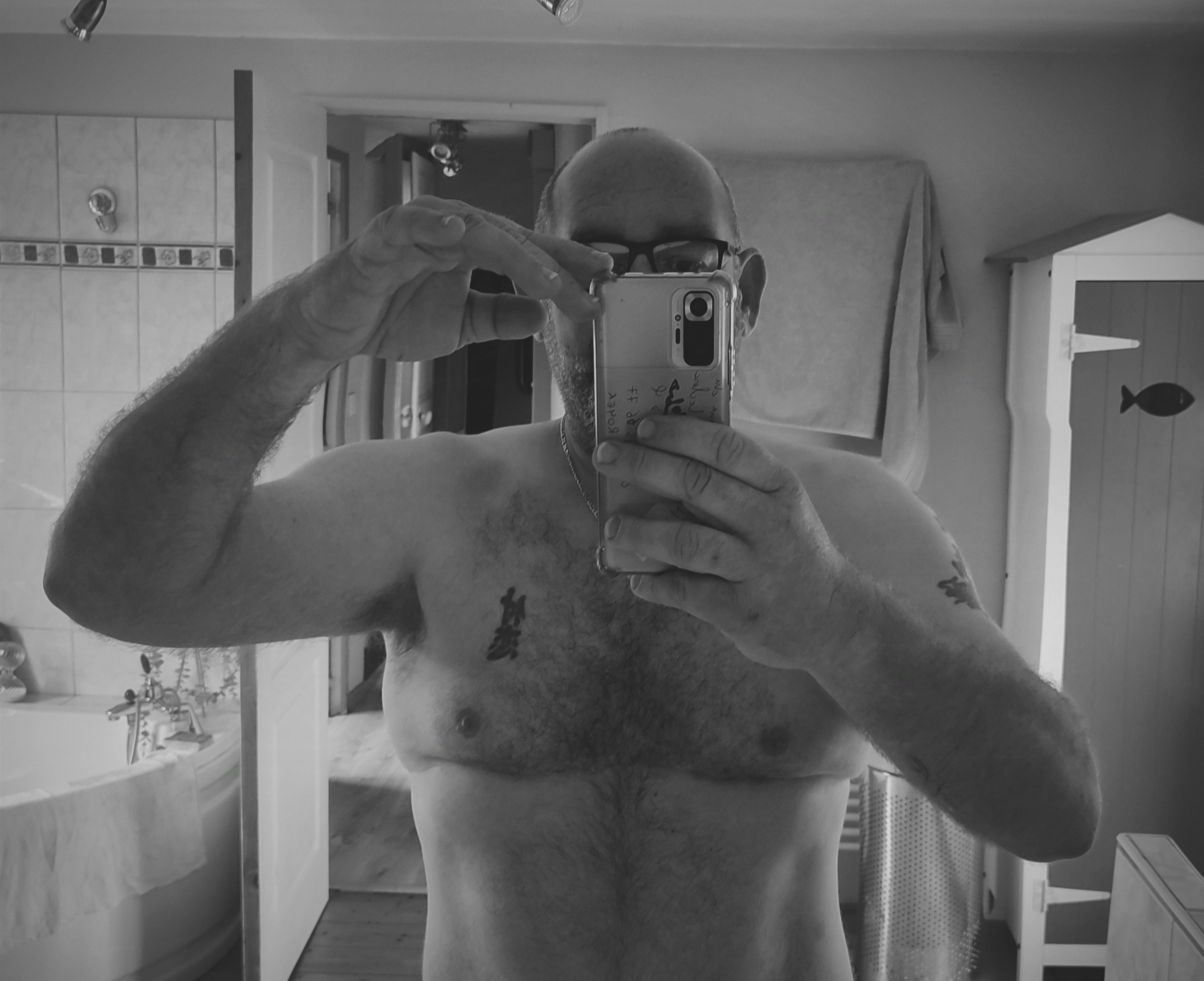 Profil de Raymondo, 48 ans, Escort gay à Arnegg