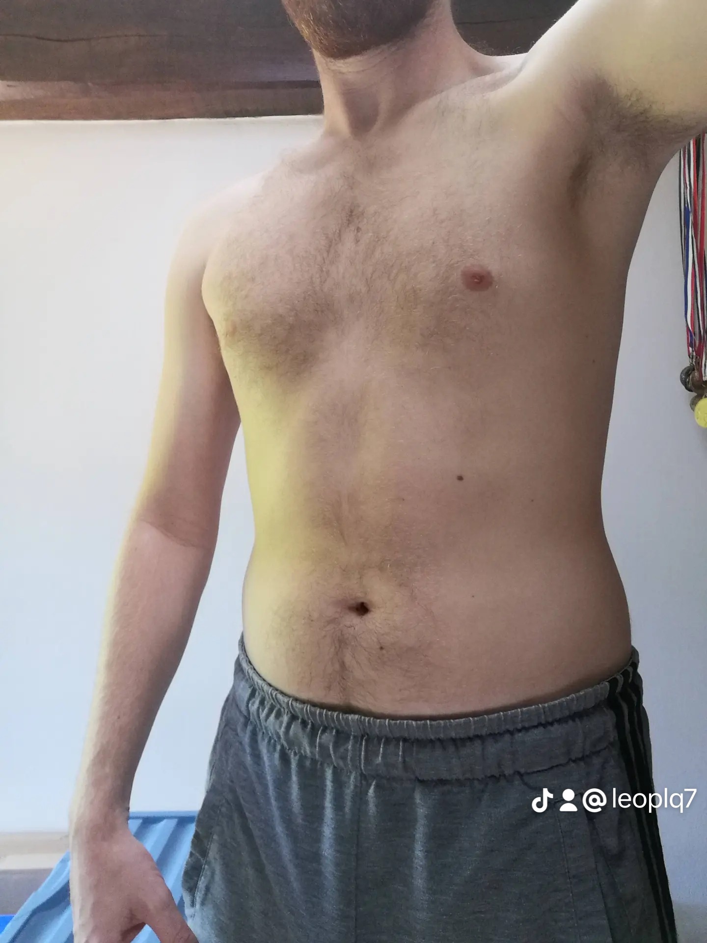 Profil de Kamran, 25 ans, Escort gay à Oberurnen