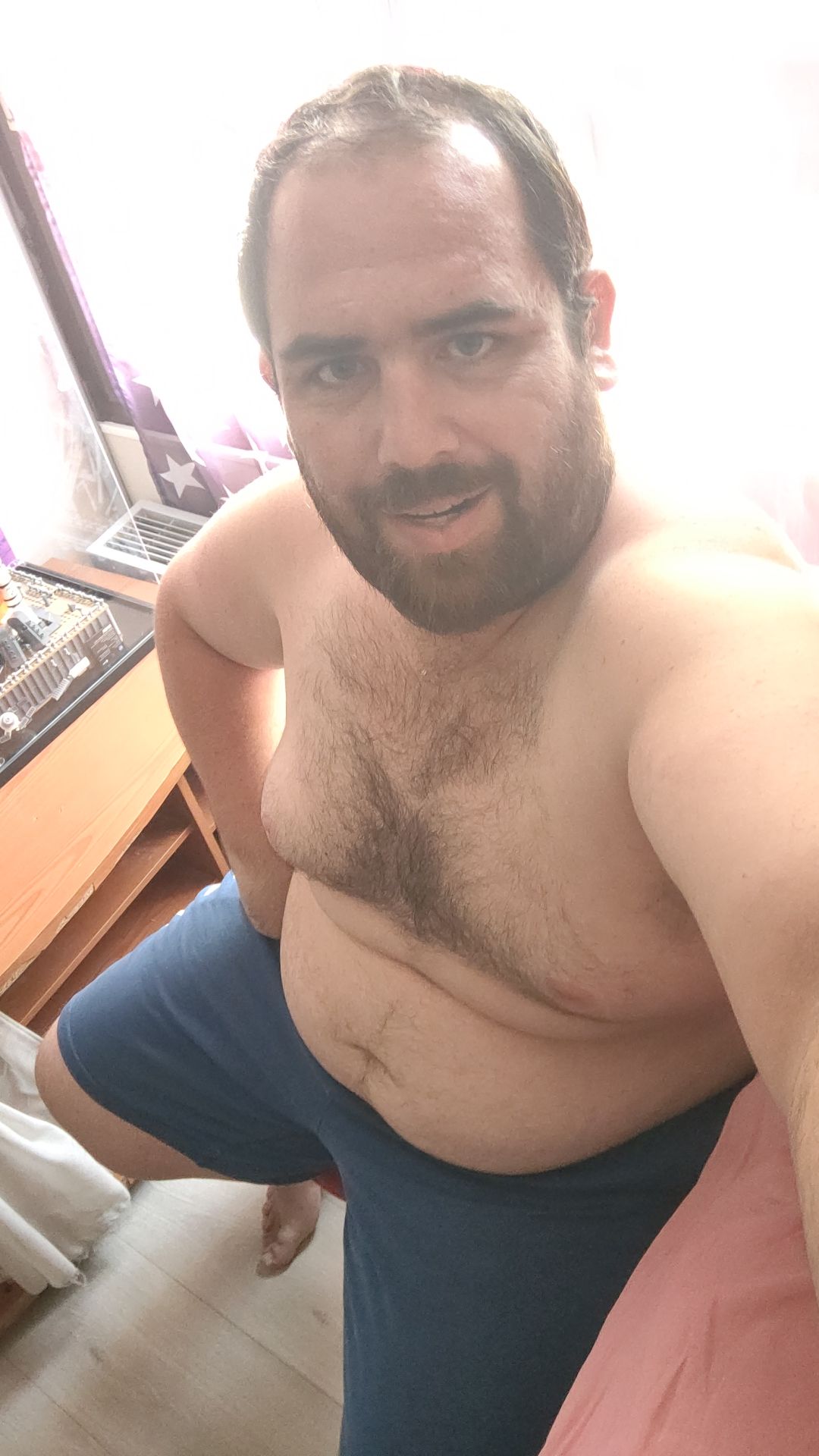 Profil de Kléber, 29 ans, Escort gay à Autafond