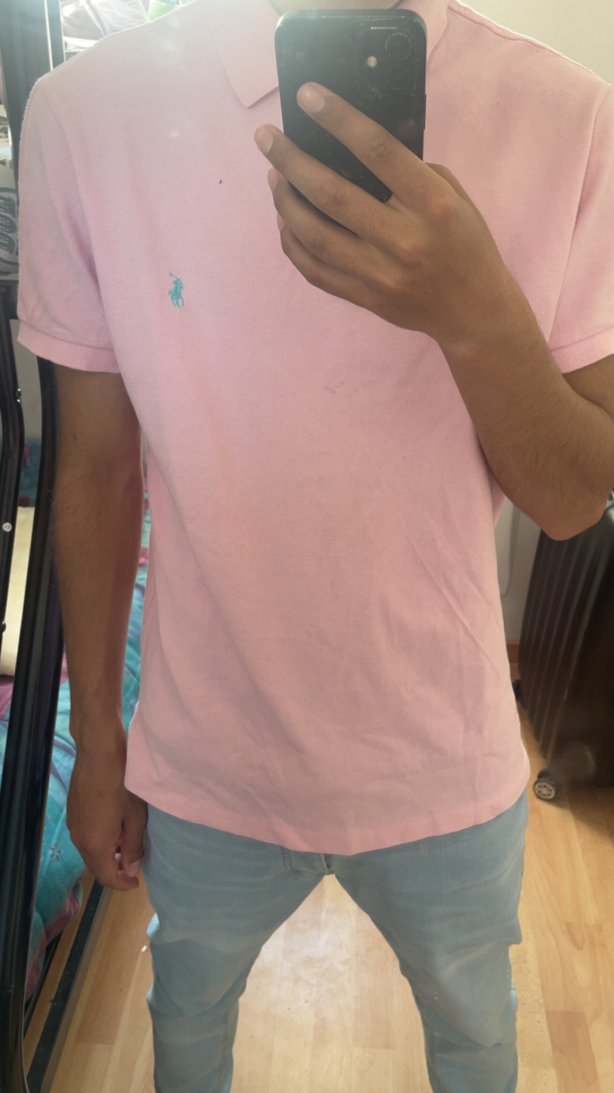 Profil de Nash, 20 ans, Escort gay à Schönengrund