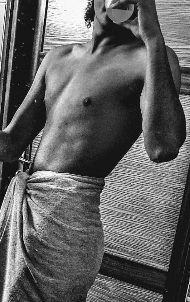 Profil de Tytouan, 21 ans, Escort gay à Tschlin