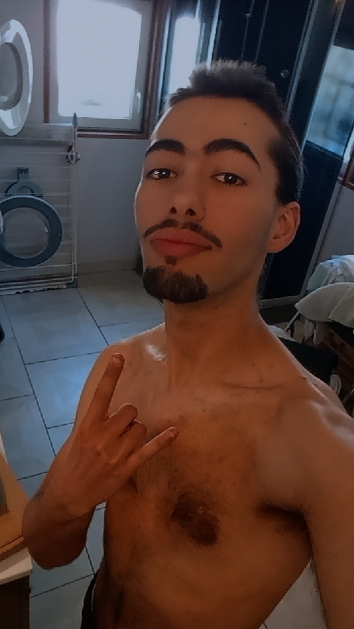 Profil de Rassoul, 22 ans, Escort gay à Werdenberg
