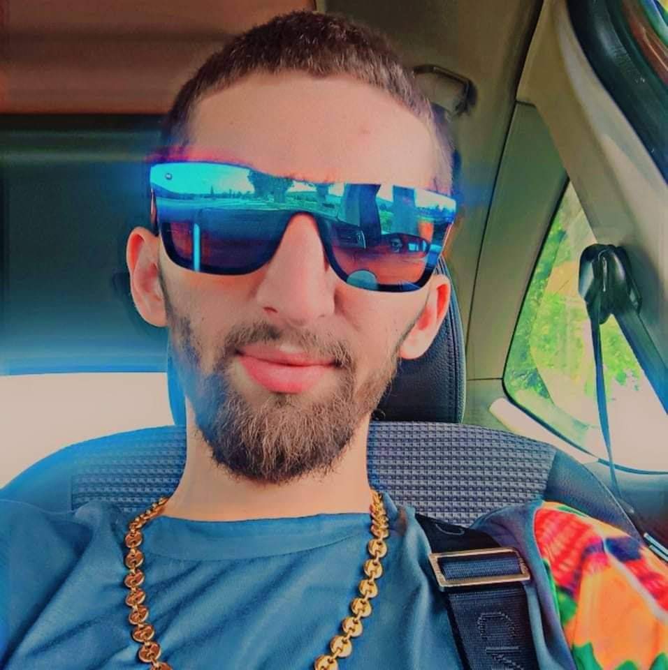 Profil de Helder, 26 ans, Escort gay à Estévenens
