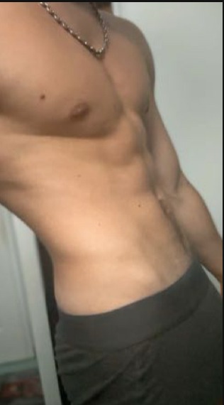 Profil de Shan, 22 ans, Escort gay à Dongio