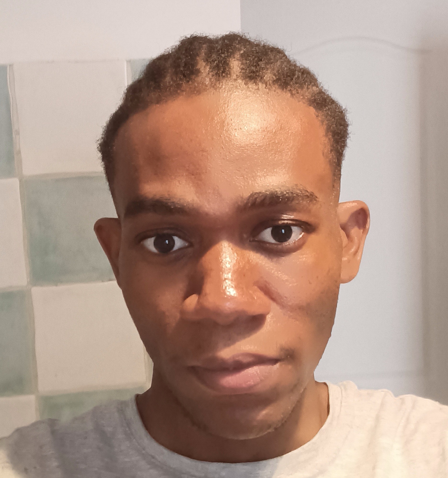 Profil de Abdel-rahmane, 19 ans, Escort gay à Villeret