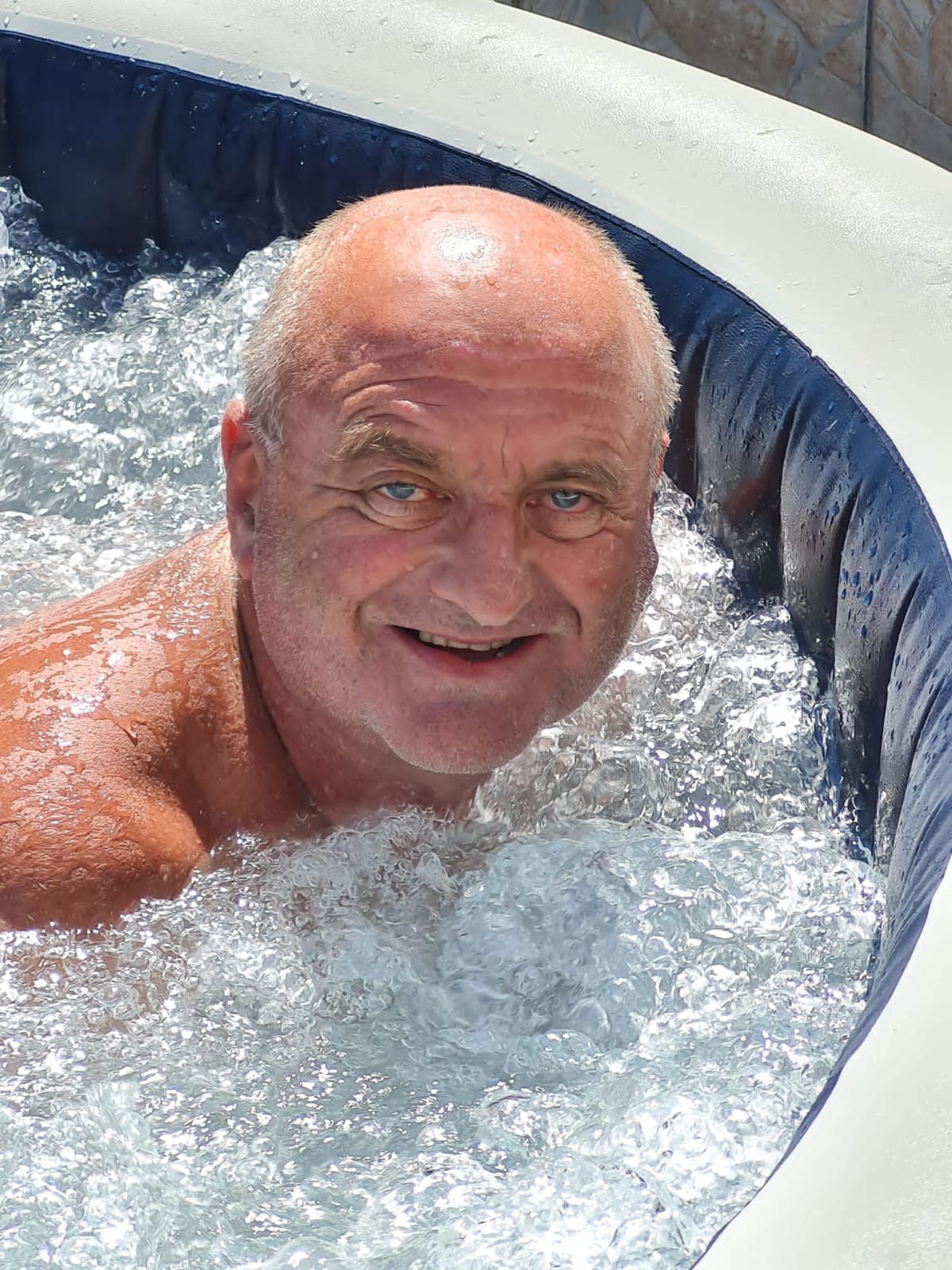 Profil de Dayron, 55 ans, Escort gay à Speicher