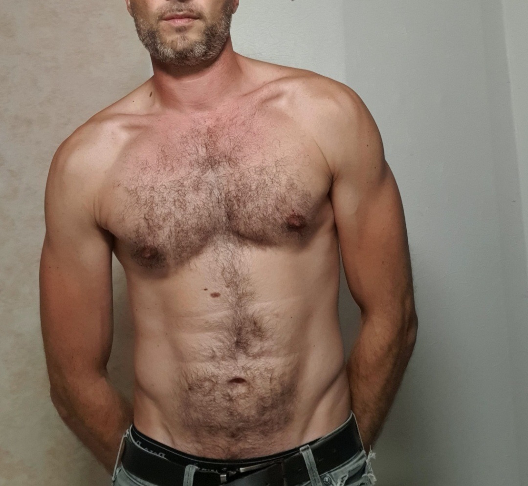 Profil de Mahi, 39 ans, Escort gay à Klöntal