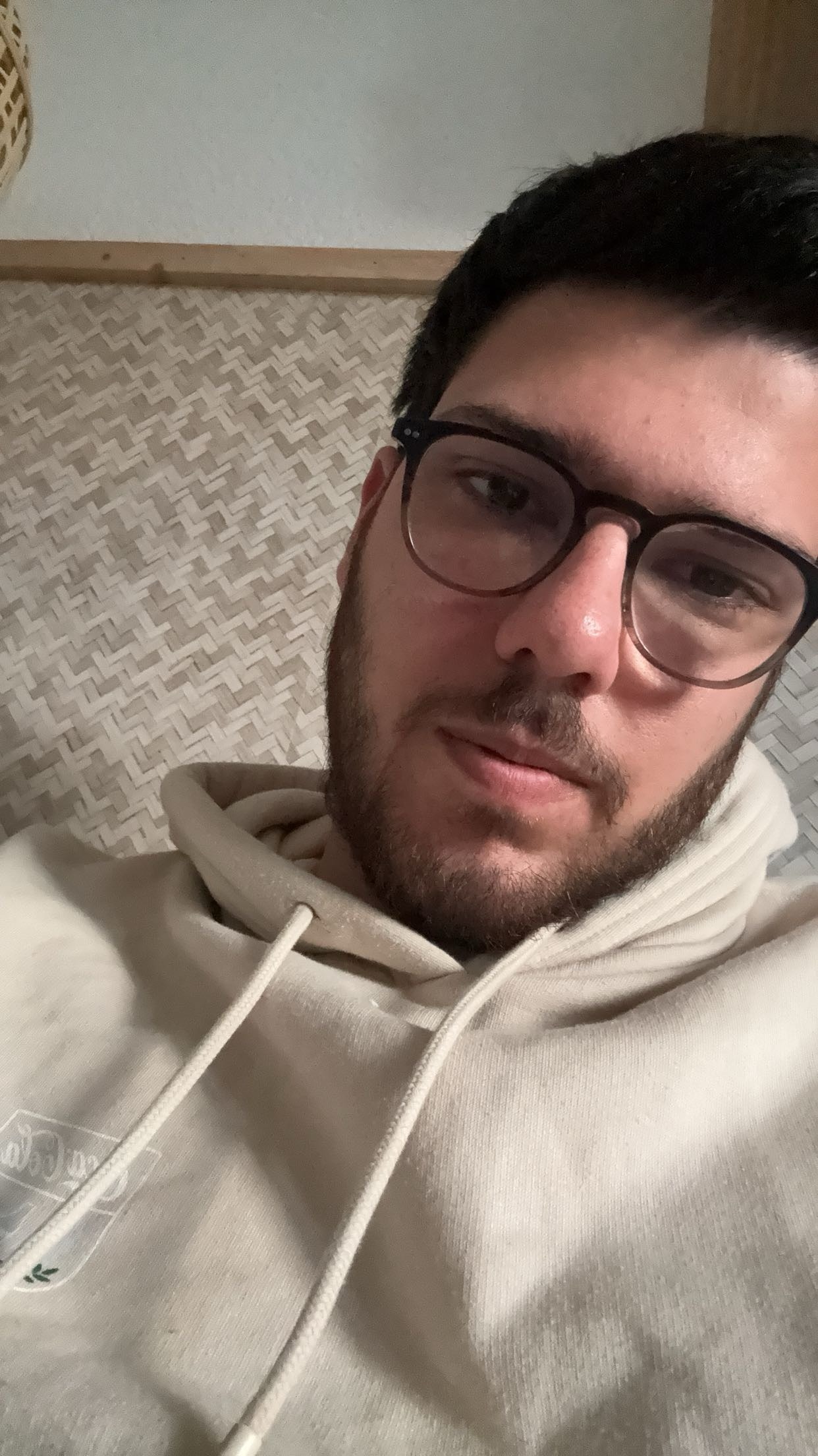 Profil de Jean-come, 24 ans, Escort gay à Loveresse