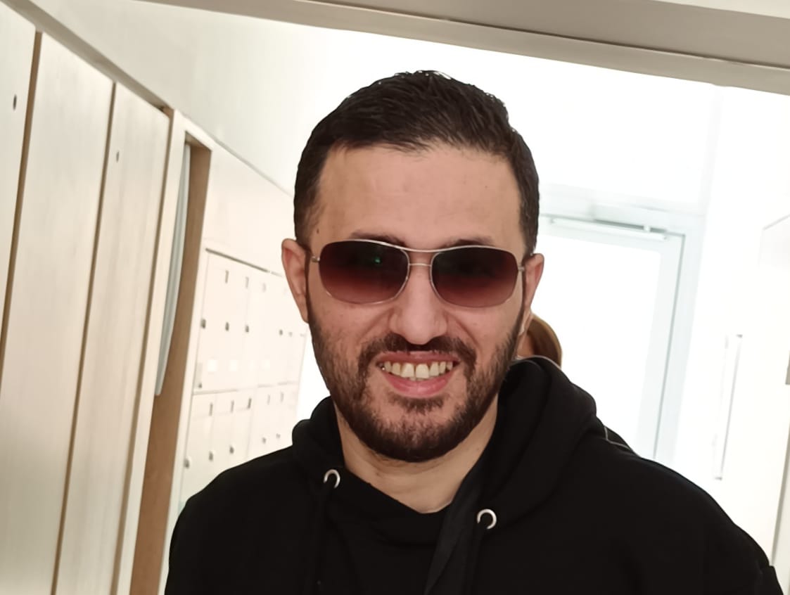 Profil de Louis-charles, 42 ans, Escort gay à Grüningen
