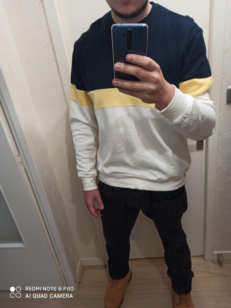 Profil de Rija, 31 ans, Escort gay à Sarreyer