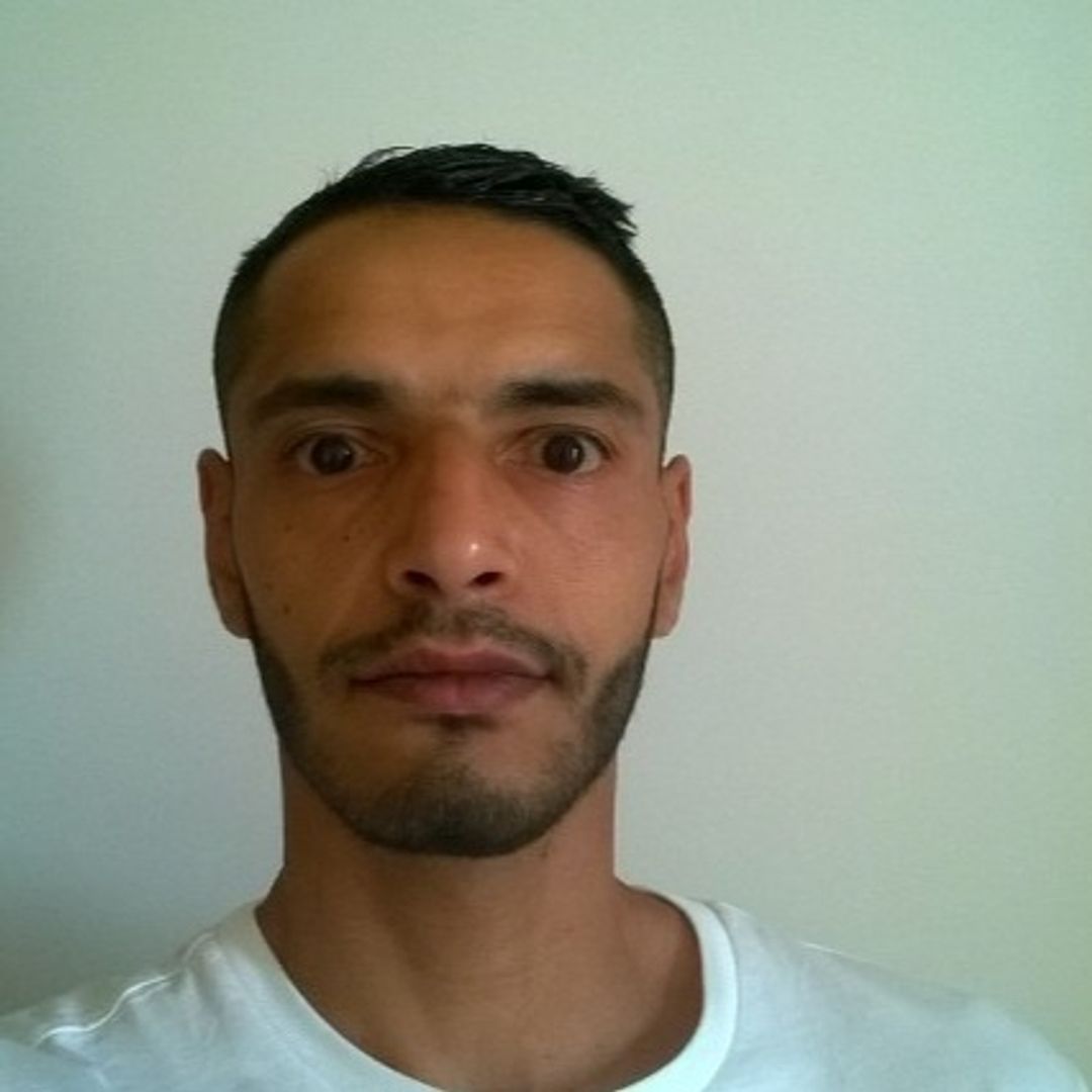 Profil de Bilel, 37 ans, Escort gay à Courtedoux