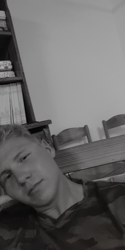 Profil de Lloyd, 25 ans, Escort gay à Kirchlindach